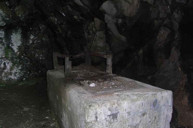 RIMG0420.JPG - Socle du moteur